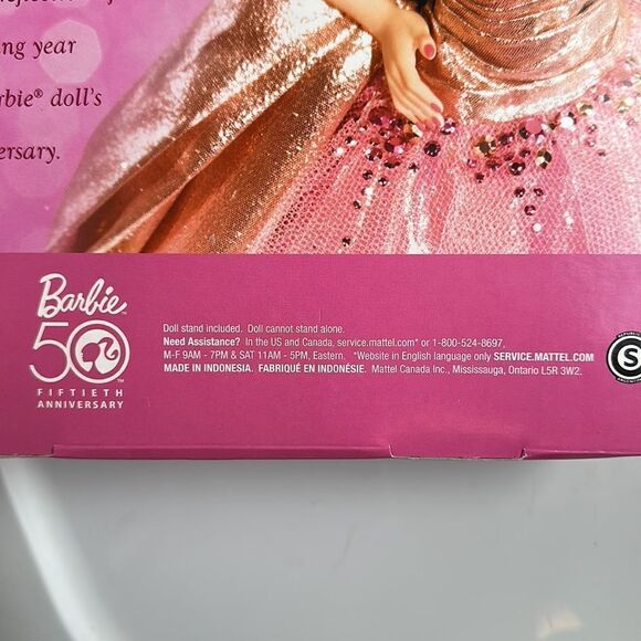 New in box Mattel Barbie Collector 2009 Holiday Barbie - Picture 6 of 6